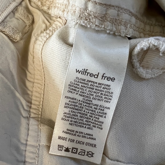 Aritzia archer pants, size 0 - Picture 4 of 5